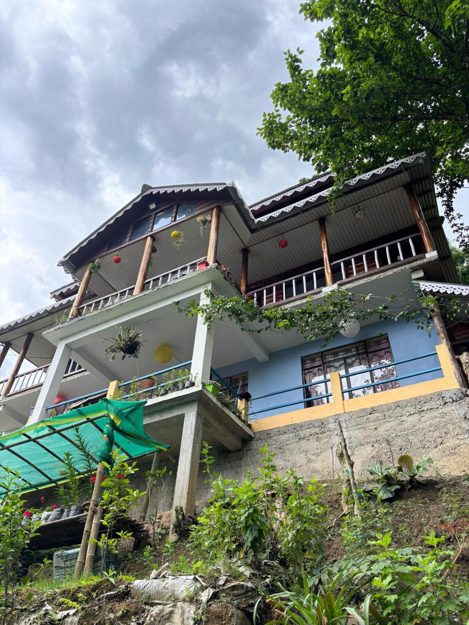 Hosanna Homestay Darjeeling  Exterior photo